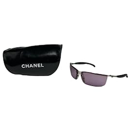 Gafas de sol de metal morado Chanel