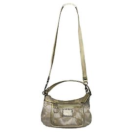 Borsa in pelle argentata Sufflette Signature di Coach