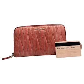 Portafoglio in pelle rossa Miu Miu