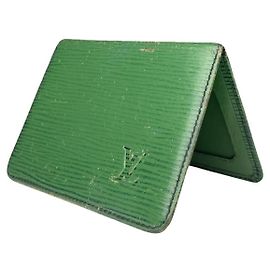 Grüne Lederhandtasche von Louis Vuitton