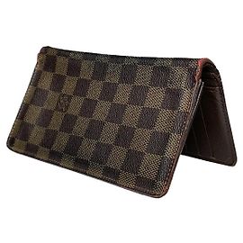 Copertura per passaporto Louis Vuitton in pelle marrone