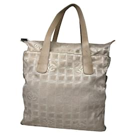 Borsa a mano in poliestere beige di Chanel