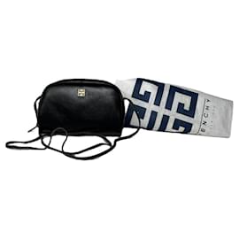 Givenchy 4G schwarze Lederhandtasche