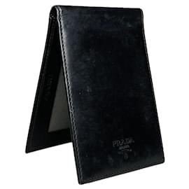 Borsa in pelle nera Prada
