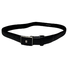 Ceinture en cuir noir Yves Saint Laurent