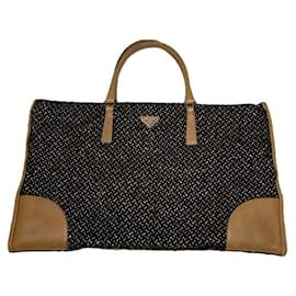 Borsa a mano in lana marrone Prada Cleo