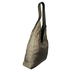 Sac à main en polyester vert Prada Cleo