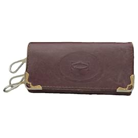 Borsa in pelle verniciata bordeaux di Cartier