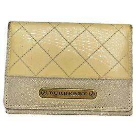 Borsa in pelle verniciata ecru di Burberry