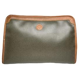 Clutch in pelle grigia Dior Saddle