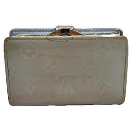 Louis Vuitton Juliette Geldbörse aus silbernem Leder