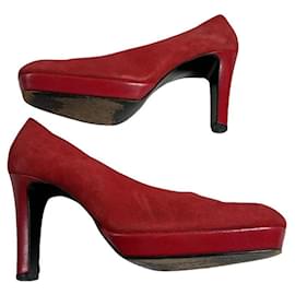 Zapatos Fendi Roma de terciopelo rojo y madera Talla 38