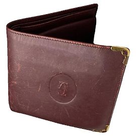 Borsa in pelle verniciata bordeaux di Cartier