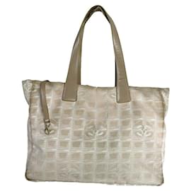 Borsa a mano in poliestere beige di Chanel
