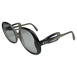 Gafas de sol negras de plástico Dior