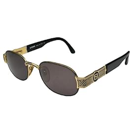 Occhiali da sole in metallo nero Fendi