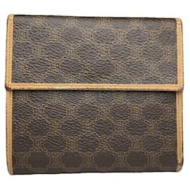 Celine Triomphe Brown Leather Wallet - Céline