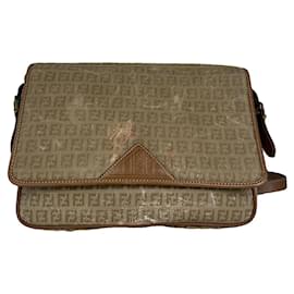 Borsa a mano in pelle beige Fendi Baguette