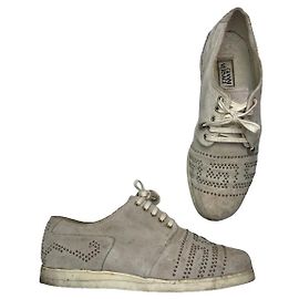 Sneaker in pelle grigia Gianni Versace