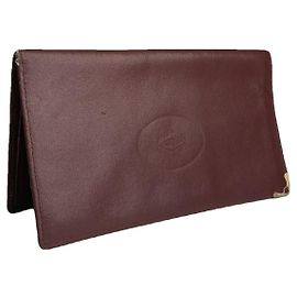 Bolso de cuero patentado burdeos de Cartier