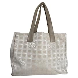 Borsa a mano in poliestere beige di Chanel