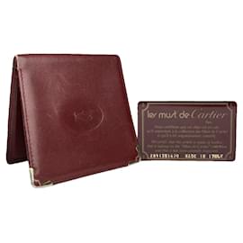 Borsa in pelle verniciata bordeaux di Cartier