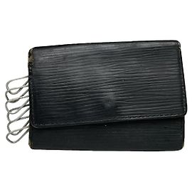 Porte-monnaie en cuir noir Louis Vuitton Lockme