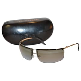 Gucci Sonnenbrille aus goldenem Metall