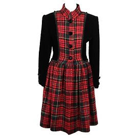 Autre Marque Abrigo de terciopelo negro vintage con tartán rojo
