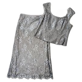 Elegantes perlgraues Seiden- und Spitzenkleid Escada 1990er