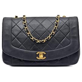 Chanel Vintage Diana Umhängetasche