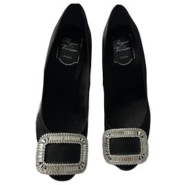 Zapatos de tacón Roger Vivier Trumpet en satén negro
