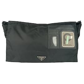Prada schwarze Nylon-Leder-Umhängetasche