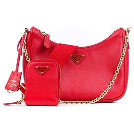 PRADA - Bolsa de ombro Re-Edition 2005 em couro saffiano vermelho
