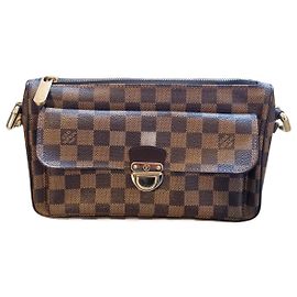 Borsa Louis Vuitton in pelle marrone