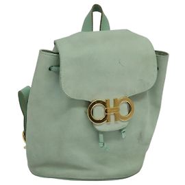 Salvatore Ferragamo Rucksack aus Wildleder Pfefferminz Gold Auth 115402