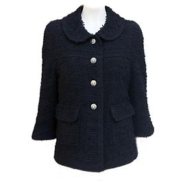 Chanel Novo Blazer de Tweed Preto com Botões CC