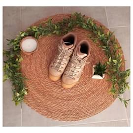 Lowa shoes for men in very good condition - Autre Marque