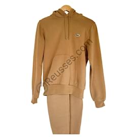 Completo da jogging Lacoste in ottime condizioni generali