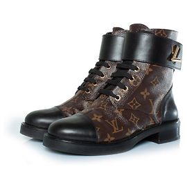 Louis Vuitton, wonderland flat rangers im Monogramm