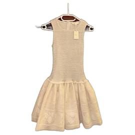 Maje Kleid aus Spitze Creme