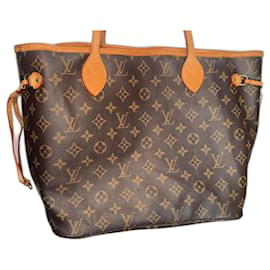 Louis Vuitton Modello neverfull taglia MM