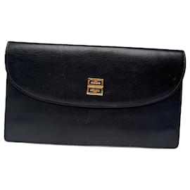 Clutch in pelle vintage Givenchy GV3 nera