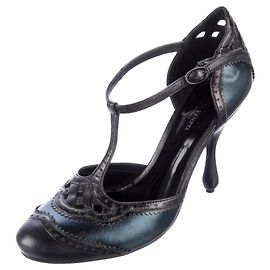 Sapatos de salto Bottega Veneta em pele preta