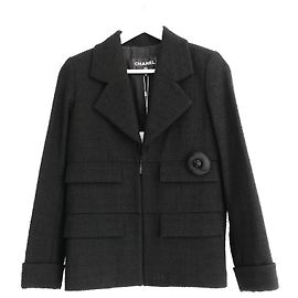 Chanel Cruise 2017 17C Schwarze Tweed Camelia Pin Jacke