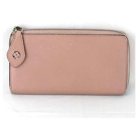 Lange Brieftasche aus Taurillon-Leder von Louis Vuitton