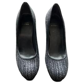 Décolleté Stuart Weitzman in pelle nera