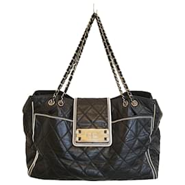 Borsa tote Chanel in pelle nera
