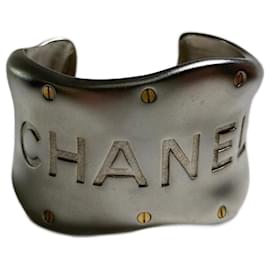 Bracciale Chanel in metallo argentato