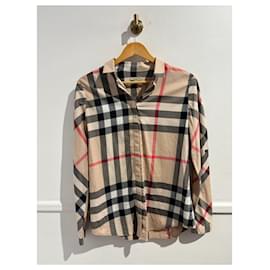 BURBERRY Tops T.Internacional S Algodón
